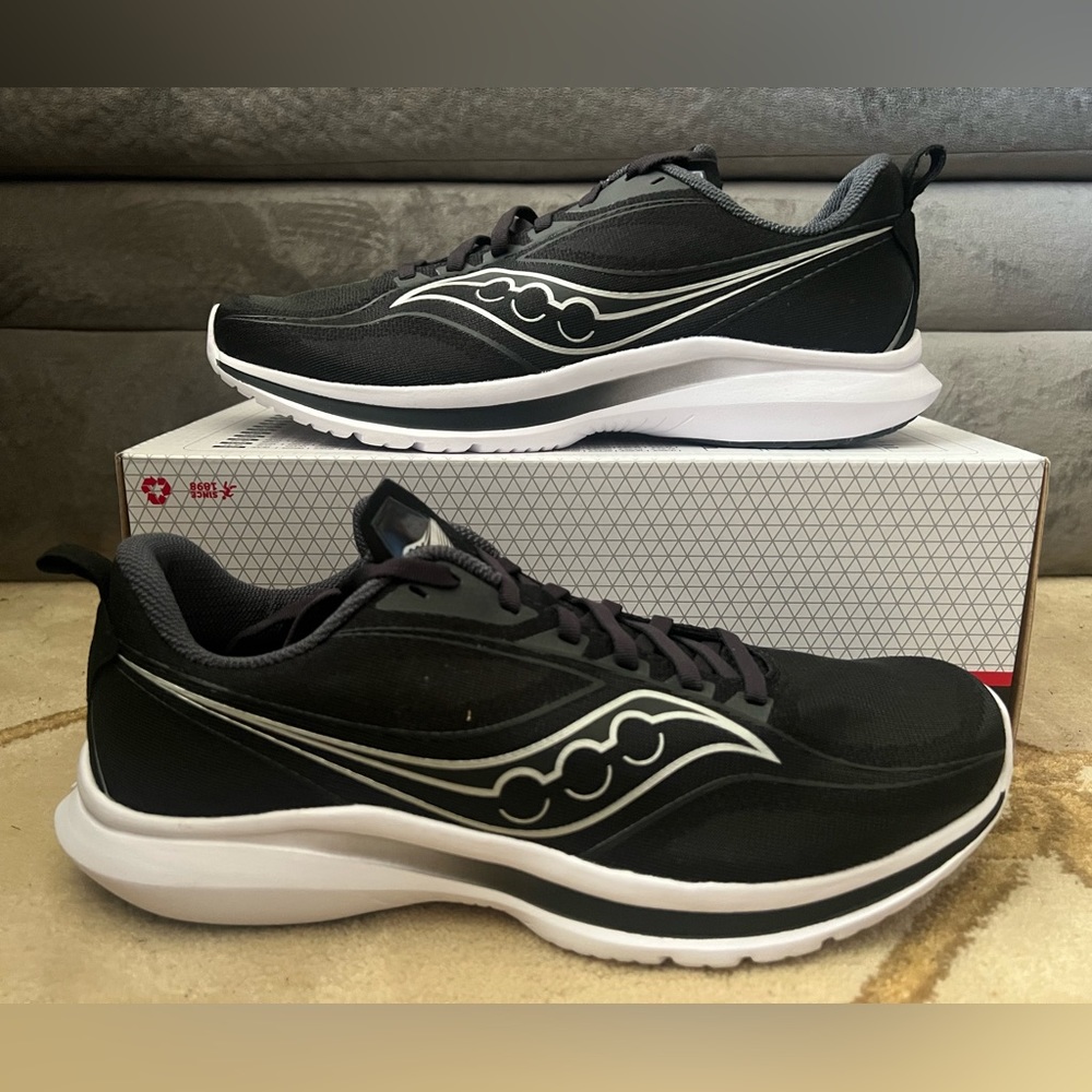 Saucony kinvavra 13 running shoes